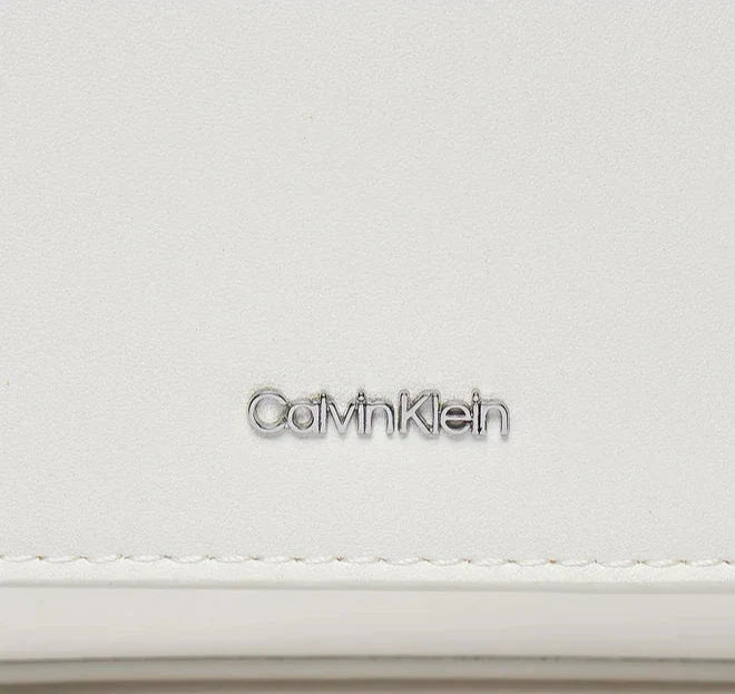 Calvin Klein bijela ženska torba sa remenom-[SKU]